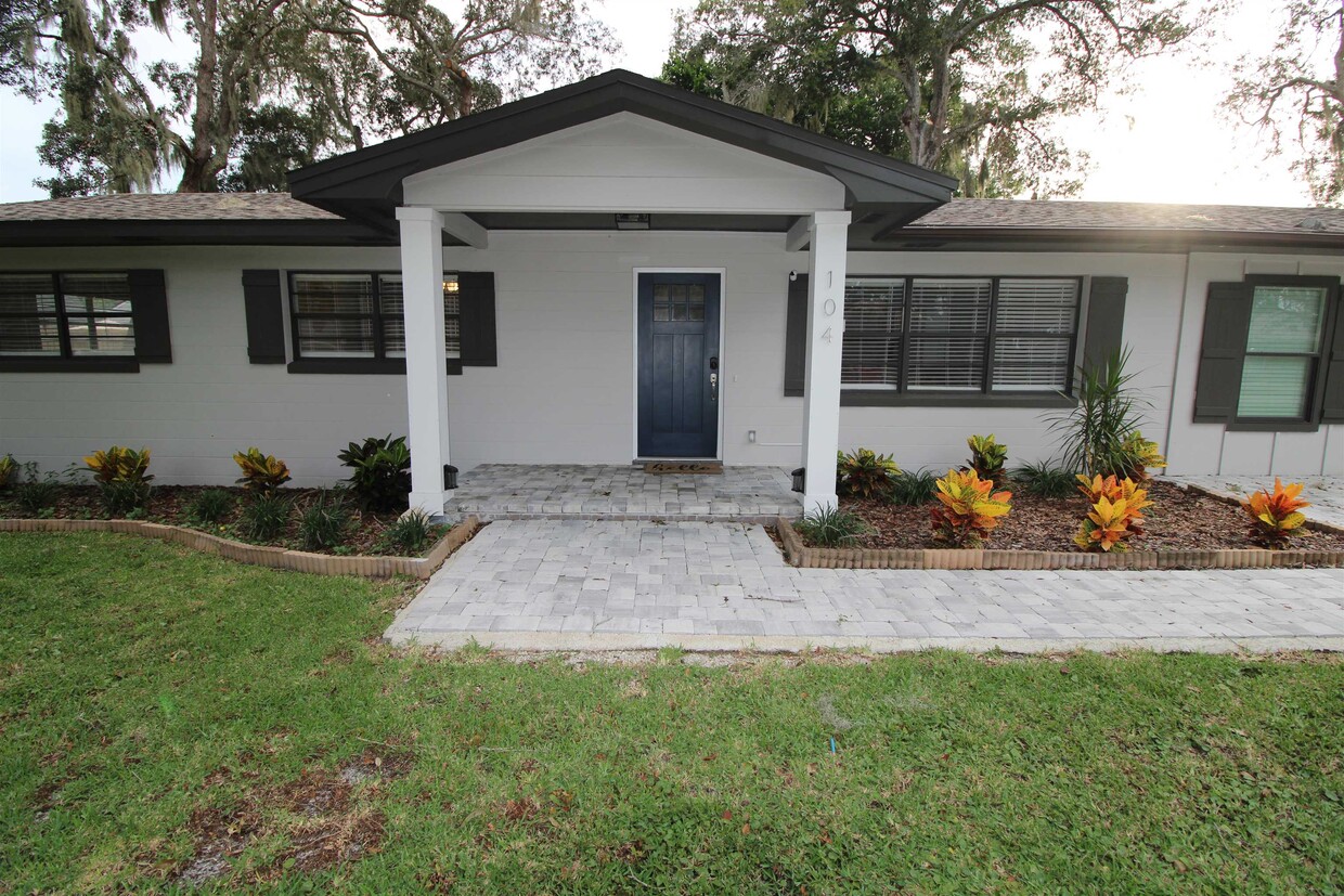 Foto principal - 104 Pompano Rd