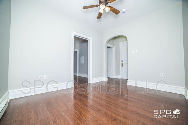 Foto del edificio - 28 Carlisle St