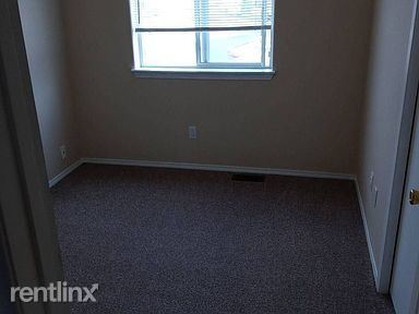 Building Photo - 4 br, 2 bath House - 2625 North Gold Strik...
