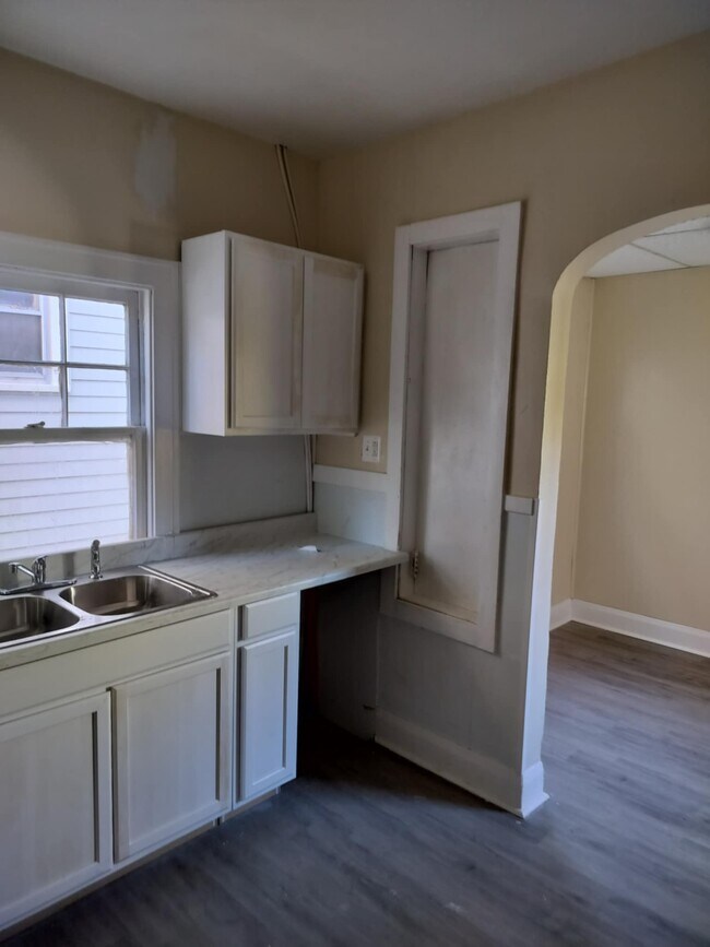 Foto del edificio - 1706 Grand Ave