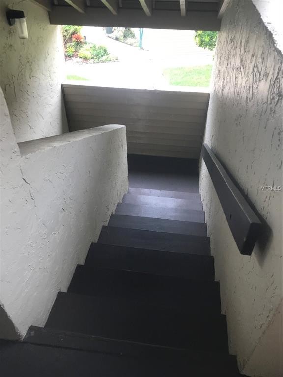 Foto del edificio - 4158 Pinelake Ln