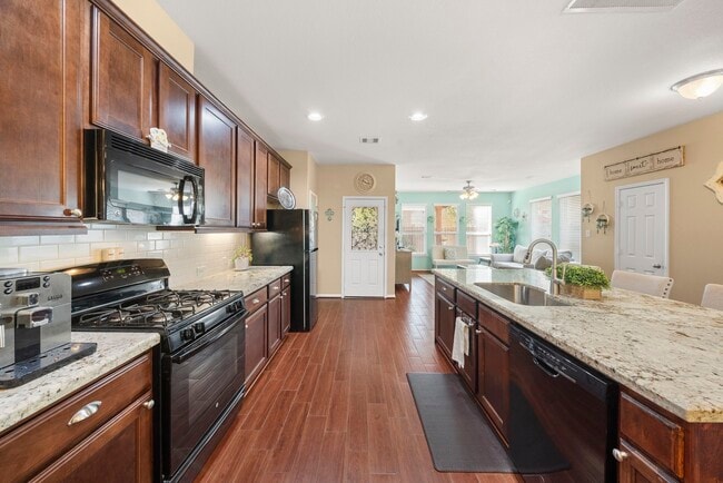 Building Photo - 2621 Wilson Creek Dr