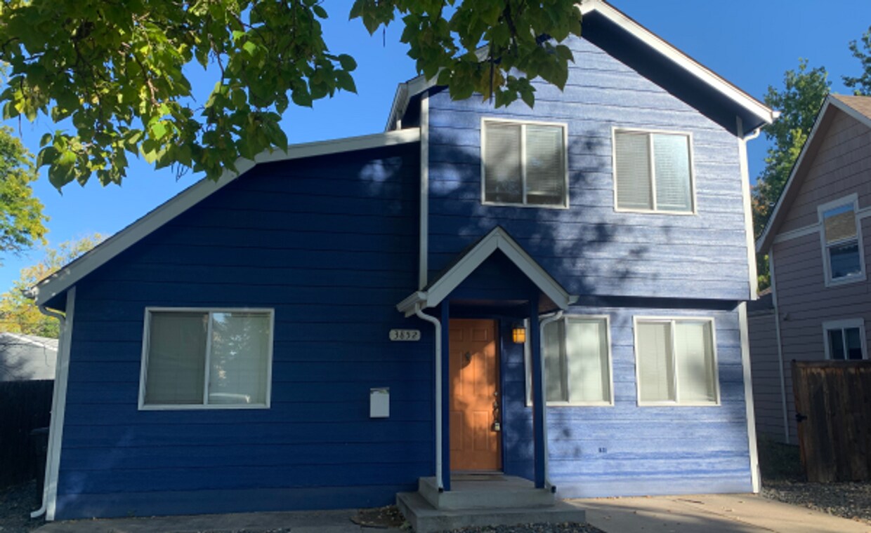 Stunning 4 Bed / 2 Bath Home in the Heart ... - Stunning 4 Bed / 2 Bath Home in the Heart ...