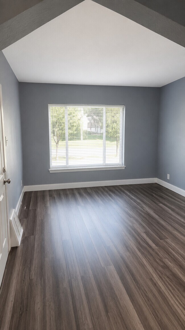 Foto del edificio - 5536 Chippewa St