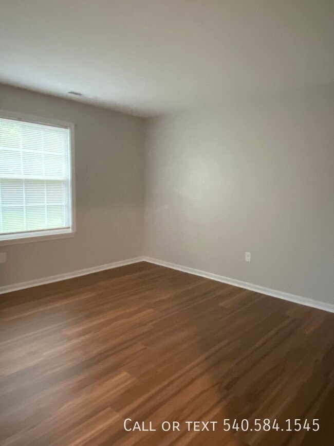 Foto del edificio - 2431 Brambleton Ave SW