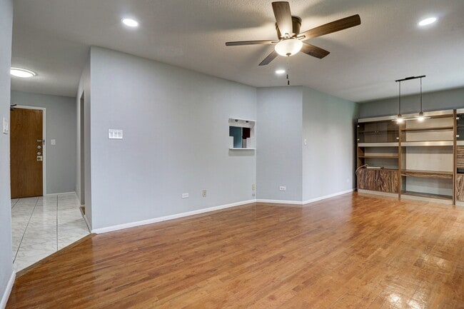 Building Photo - 8908 Steven Dr