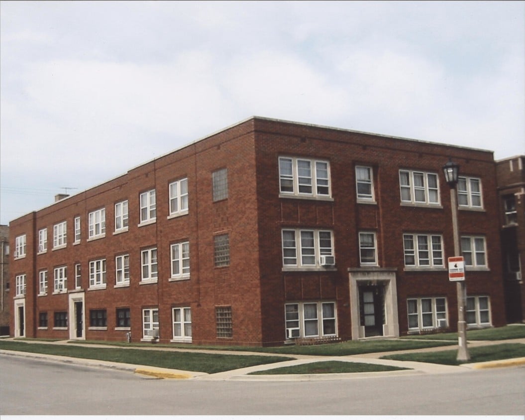 Beautiful, brick building! - 1646 Elmwood Ave
