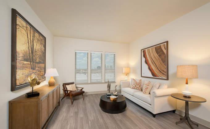 Foto principal - 1 bedroom in Houston TX 77005