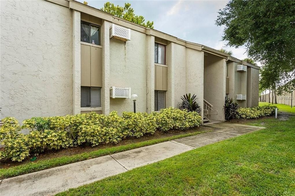 135 Springwood Cir Unit A, Longwood, FL 32750 Condo for Rent in Longwood, FL