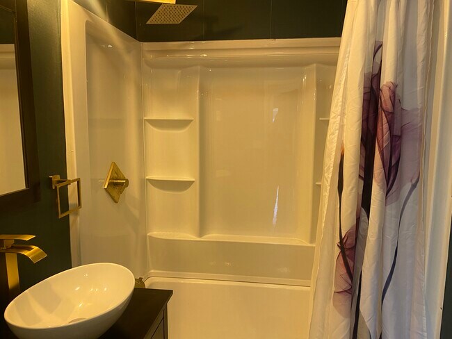 Foto del edificio - 4113 SE 41st St