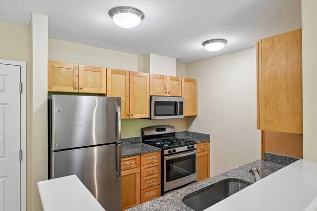 Foto del edificio - Village Green at Littleton