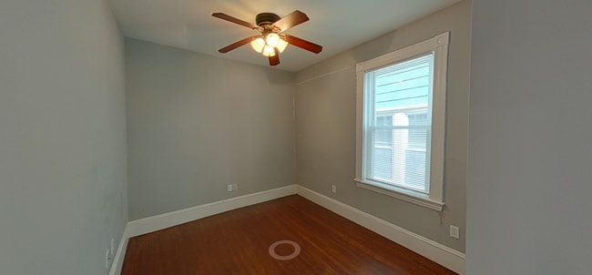 Foto del edificio - 739 Parker St