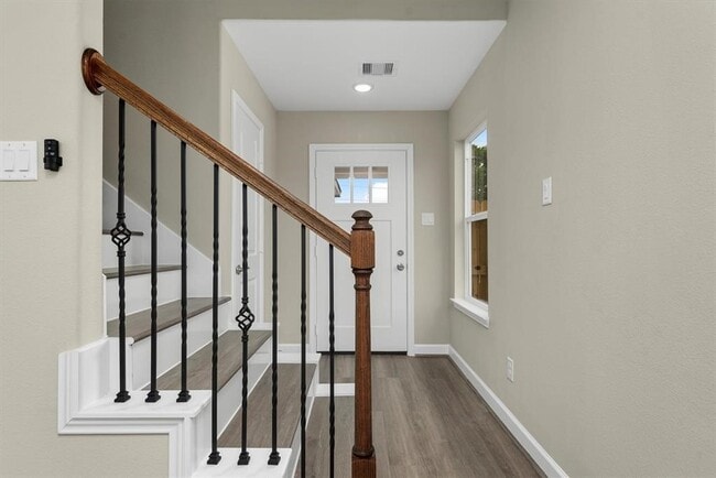 Building Photo - 7937 Fields St