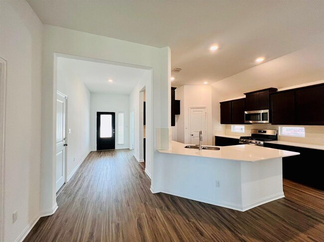 Building Photo - 12203 Perritos Pl