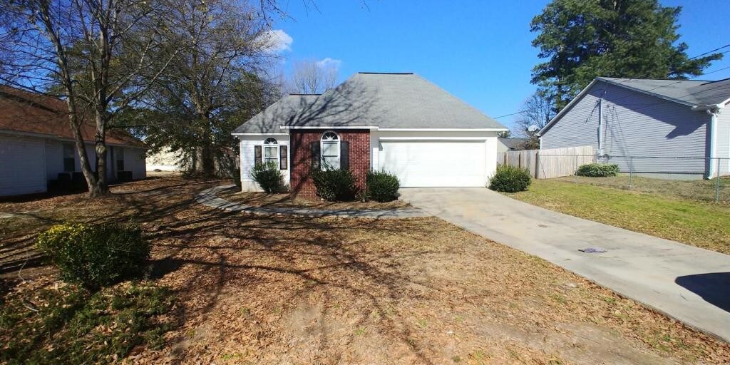 Foto principal - 2589 Greenwood Terrace