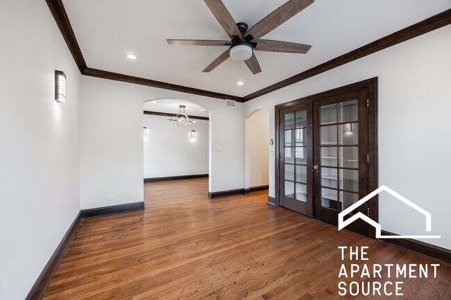 Foto del edificio - 6411 N Talman Ave