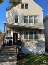 Building Photo - 4406 S Maplewood Ave