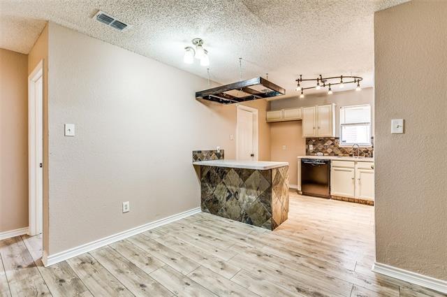 Building Photo - 8800 Quarry Cir