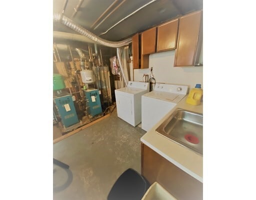 Building Photo - 299 K St