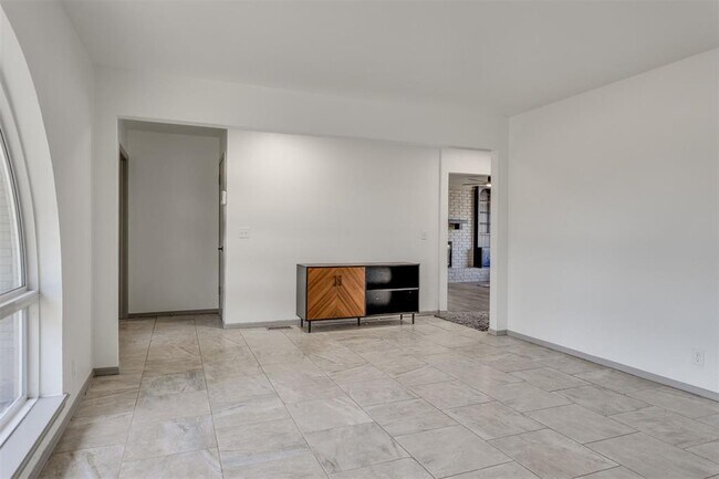 Foto del edificio - 2621 NW 121st St