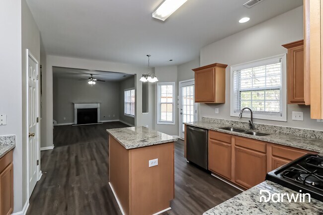 Building Photo - 732 Fitzgerald Pl, Atlanta, GA 30349