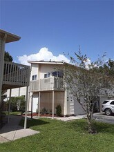 Building Photo - 1101 Spring Meadow Dr