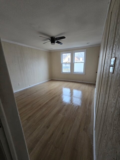 Foto del edificio - 1600 E 49th St