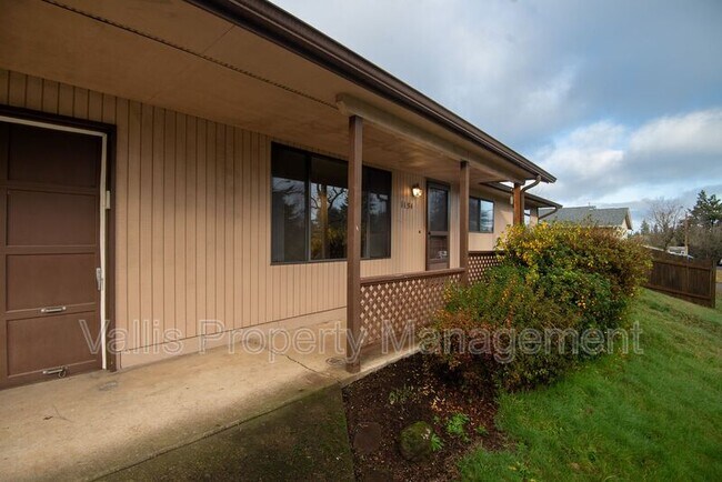 Building Photo - 1154 Dawn Dr