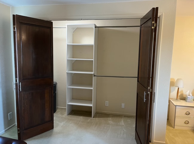 Foto del edificio - 16806 Madrone Cir