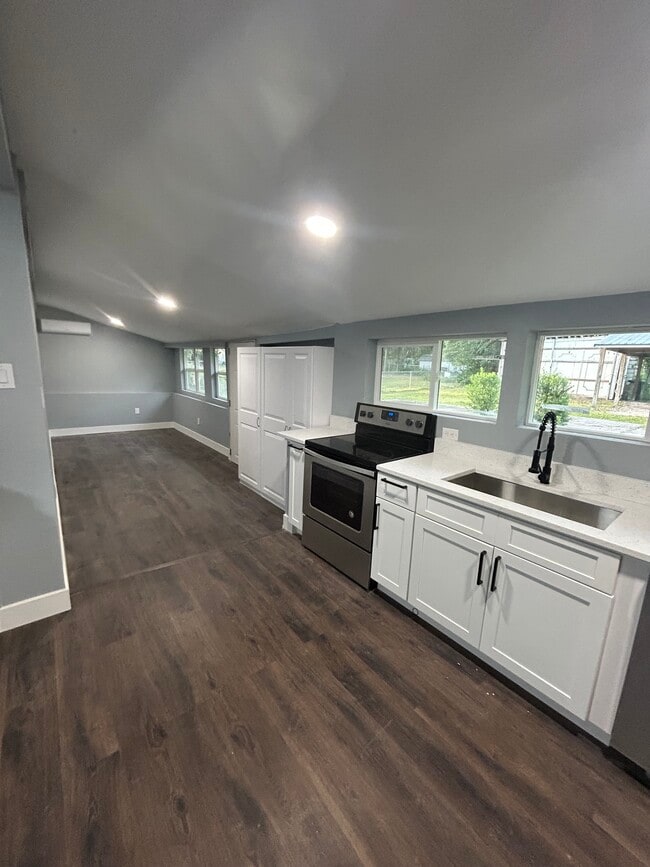 Foto del edificio - 413 E Kentucky Ave