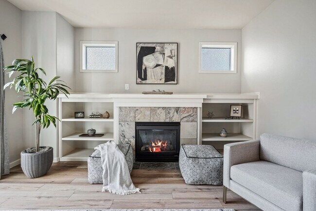 Foto del edificio - Updated home in Gardenside!