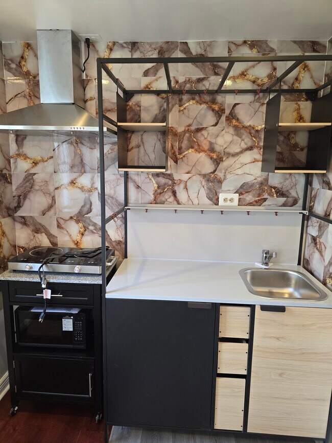 Foto del edificio - 8604 Briarwood Ct