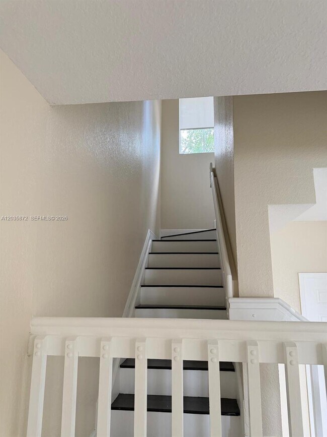 Foto del edificio - 1414 SE 24th Ct