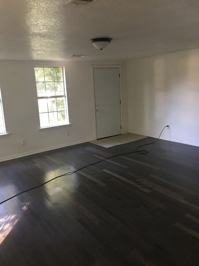 Foto del edificio - 902 N 27th St