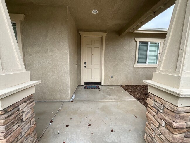 Building Photo - 33063 Jasper Circle Menifee, CA
