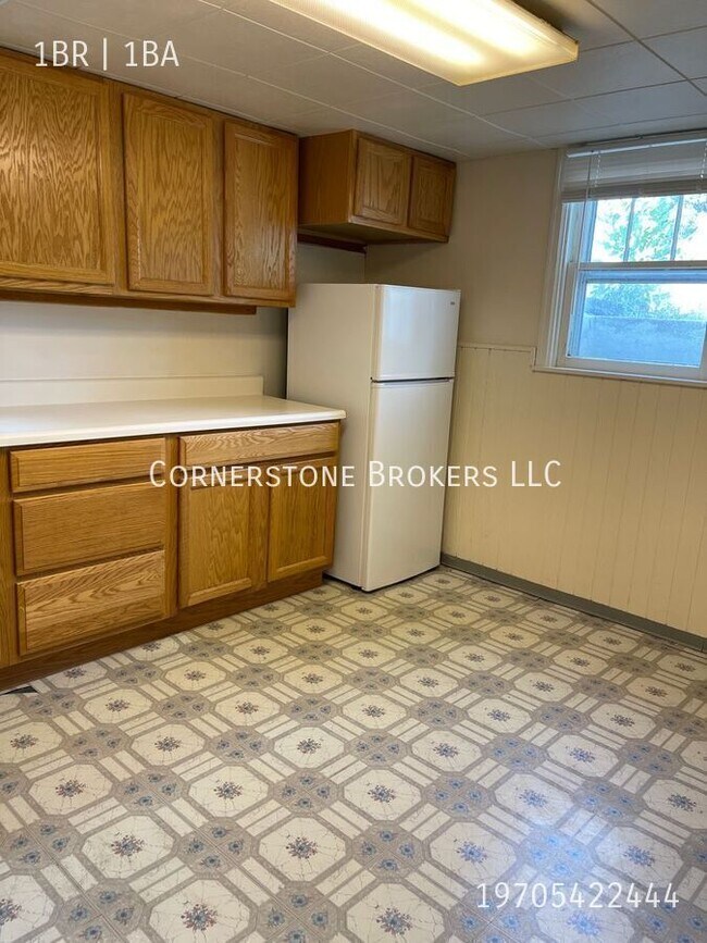 Building Photo - Affordable Basement Apartment