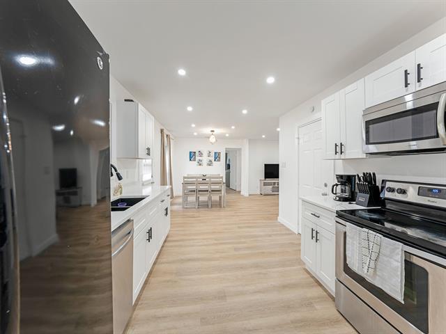 Foto del edificio - 3245 Myra Ln