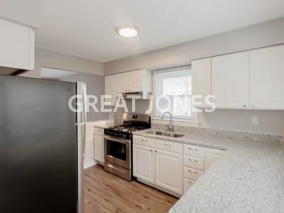 Building Photo - 175 Du Bourg Ln