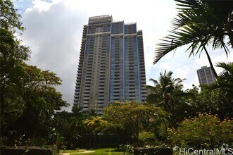 Building Photo - 1551 Ala Wai Blvd