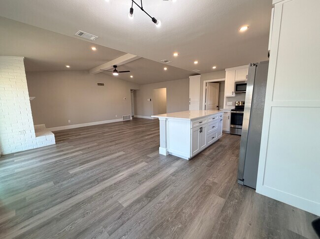 Foto del edificio - 7129 Southridge Trail