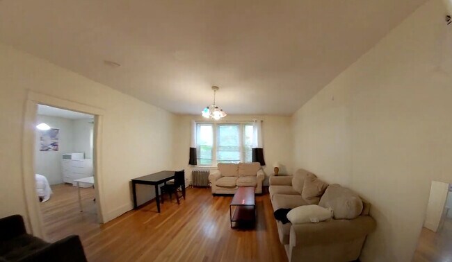 Building Photo - 229 Freeman St
