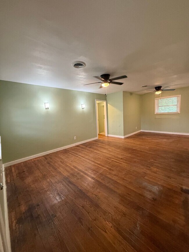 Foto del edificio - 2 bed/1 bath home in South Oklahoma City