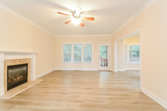 Foto del edificio - 235 Manchester Trail