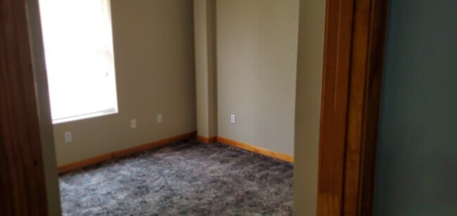Building Photo - 936 Shafer St