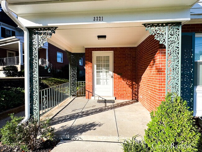 Foto del edificio - 3321 Mowbray Ln