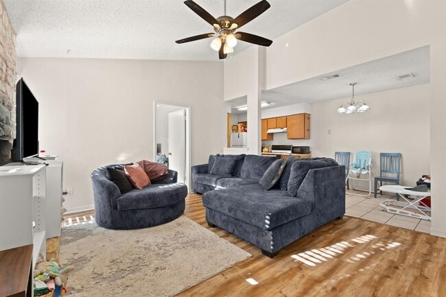 Building Photo - 14202 Sussman Ct