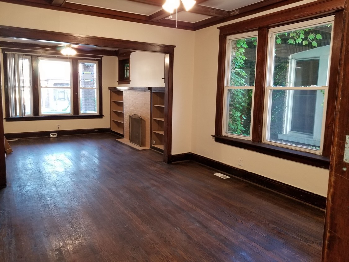 Foto principal - 7630 S May St