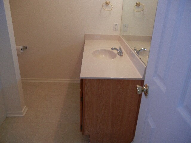 Foto del edificio - 3504 Rainforest Ln