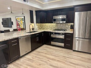 Building Photo - 200 CA-1