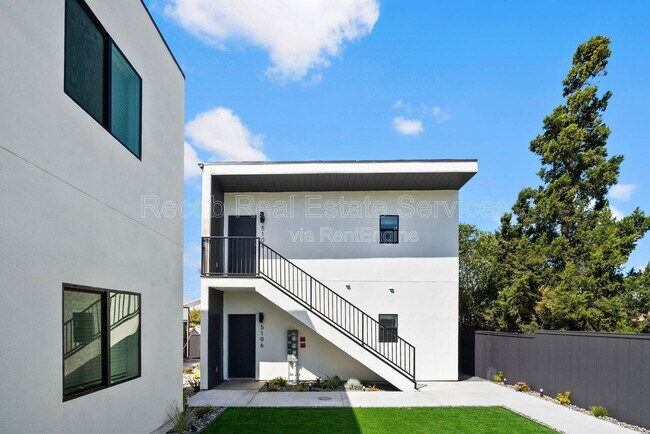 Foto del edificio - 5116 69th St